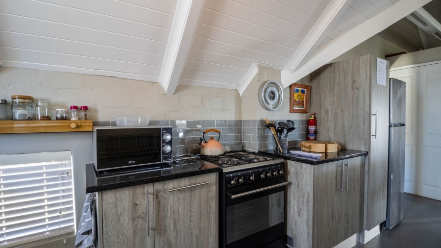 6 Bedroom Property for Sale in Jacobsbaai Western Cape